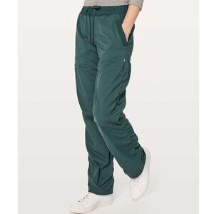 Lululemon Dance Studio Mid-Rise Pant Regular 31" / Size 4 / Submarine Unlined